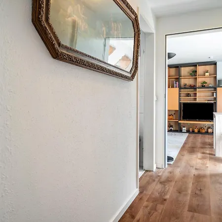 In Starsow Apartment