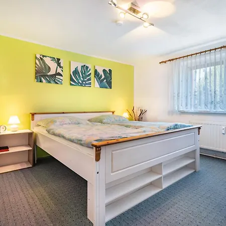 In Starsow Миров